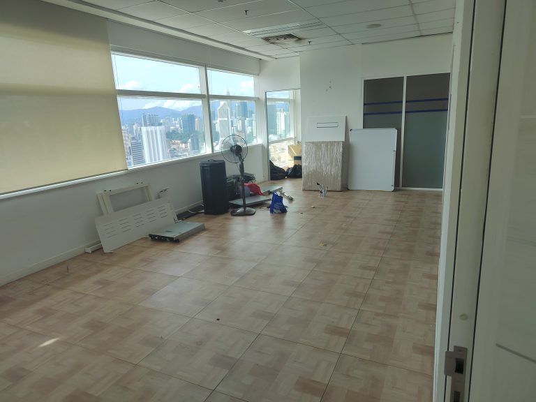 Nicely Renovated Office for Rent — 1,227 sq ft | Lake Garden & KLCC View | Q Sentral
